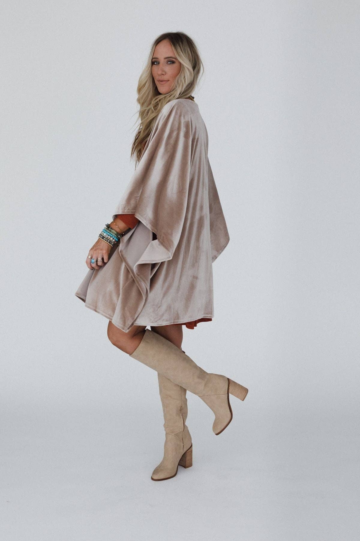 Savoy Velvet Kimono - Taupe 3BN
