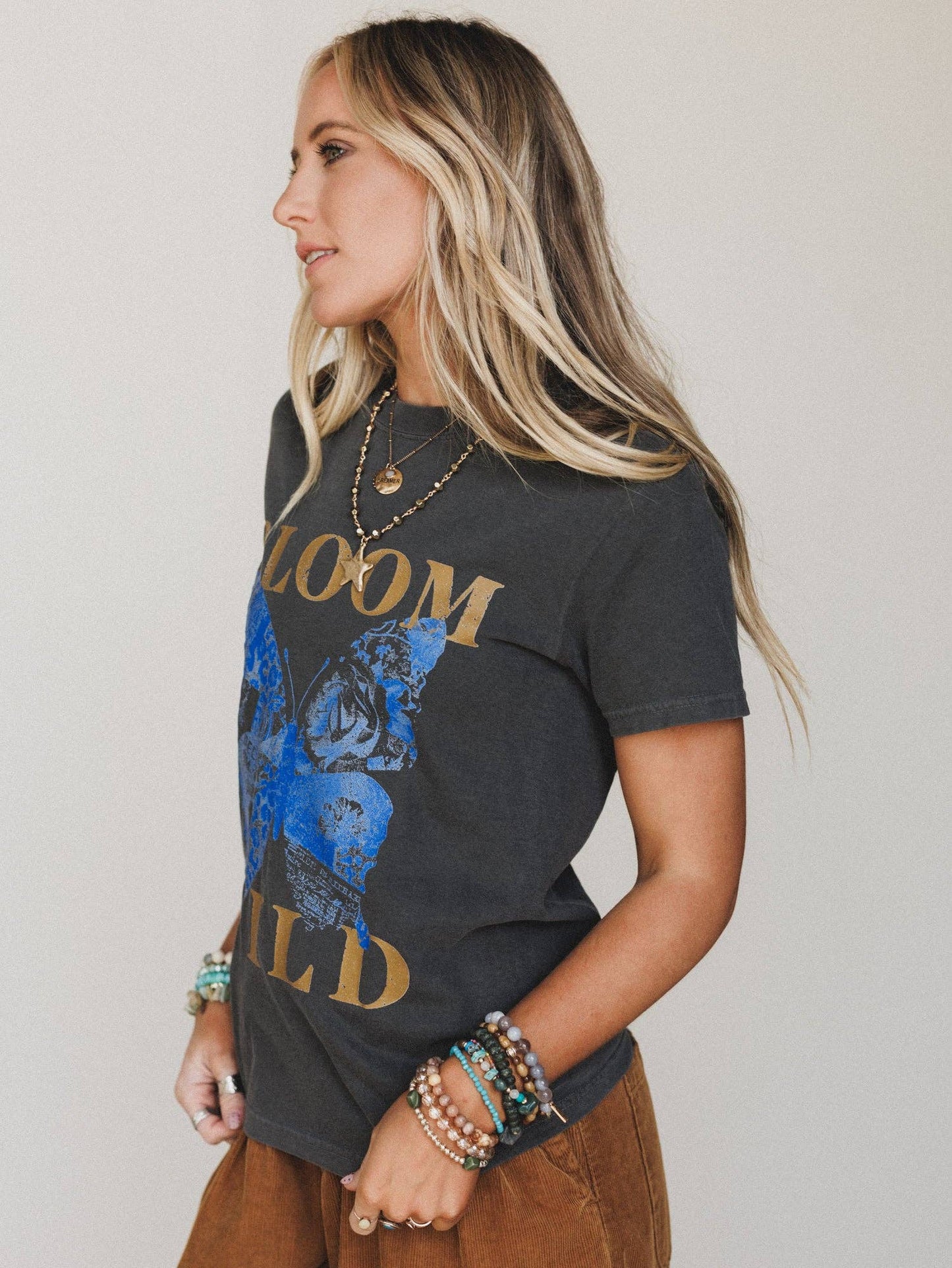 Bloom Wild Graphic Tee - Pepper